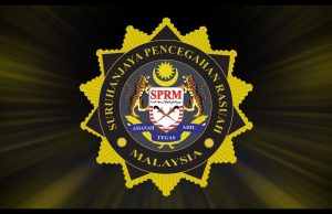 SPRM Tahan Dua Beranak Disyaki Terlibat Sindiket Pengeluaran Pas Lawatan IMM13