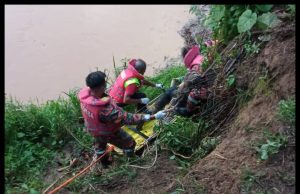 Mayat Lelaki Ditemui Terapung Dalam Sungai Di Jambatan Kampung Iban Merotai
