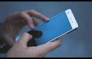 Tiada Pihak Boleh Pertikai Kuasa Polis Periksa Telefon Bimbit Ketika Sekatan Jalan Raya – Ketua Polis Negara