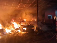 Enam Kenderaan, Dua Motosikal Hangus dalam Kebakaran Garaj Kereta di Kg Lok Batik