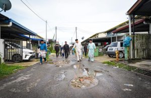 Armizan Tinjau Kerosakan Jalan di Kinarut, Akan Bincang Penyelesaian Bersama MDP