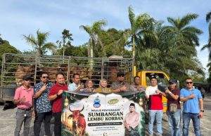 15 Ekor Lembu Korban Disumbang Untuk Penduduk DUN Sungai Manila